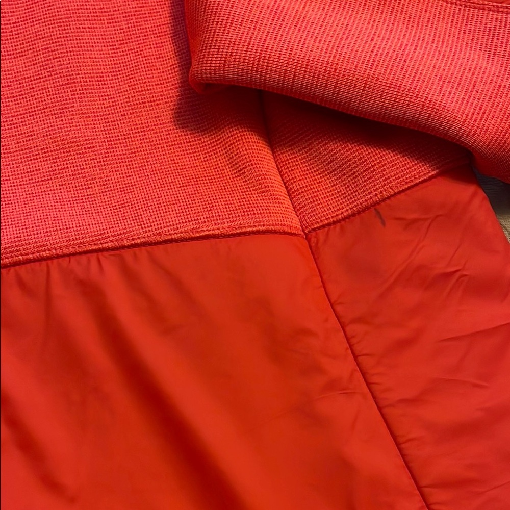 Under Armour Hoodie - Picture 5 of 5